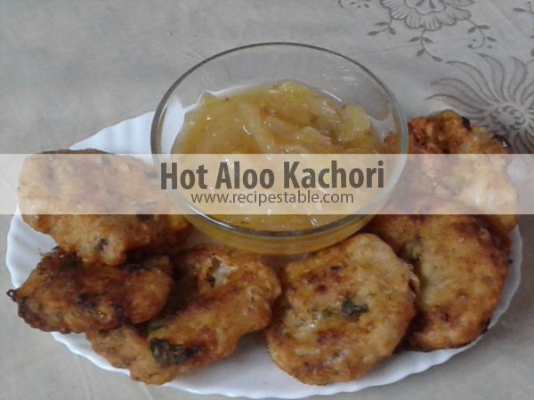 Hot Aloo Kachori Recipe