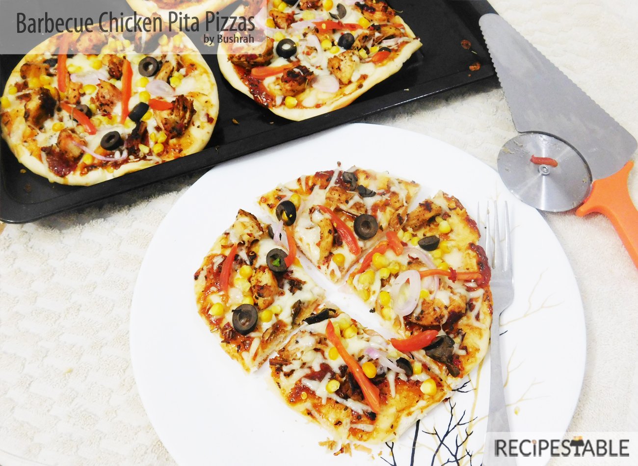 Barbecue Chicken Pita Pizzas
