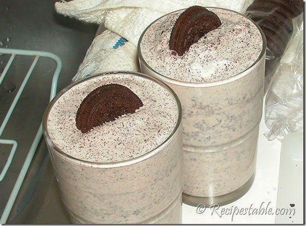 Cookie and Cream Shake Recipe By Shireen Anwar