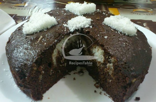 Bounty Cake with Coconut Filling
